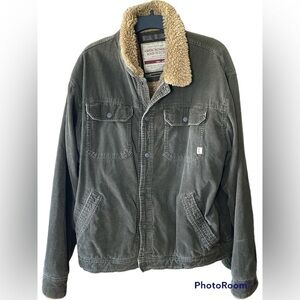 Amber Crombie and Fitch bomber jacket style corduroy Sherpa lined men’s jacket